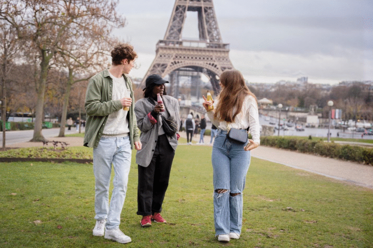 Tips To Enjoy Stress-Free Group Travel to Explore French Culture